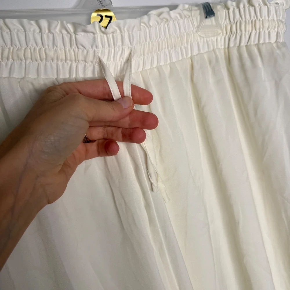 A19‎ Summersalt White Wide Leg Smocked Drawstring Pants Recycled Polyester Large